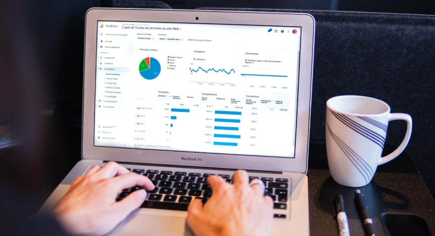 Everything You Need to Know About Customer Analytics: What Is It, How to Use It, and Much More
